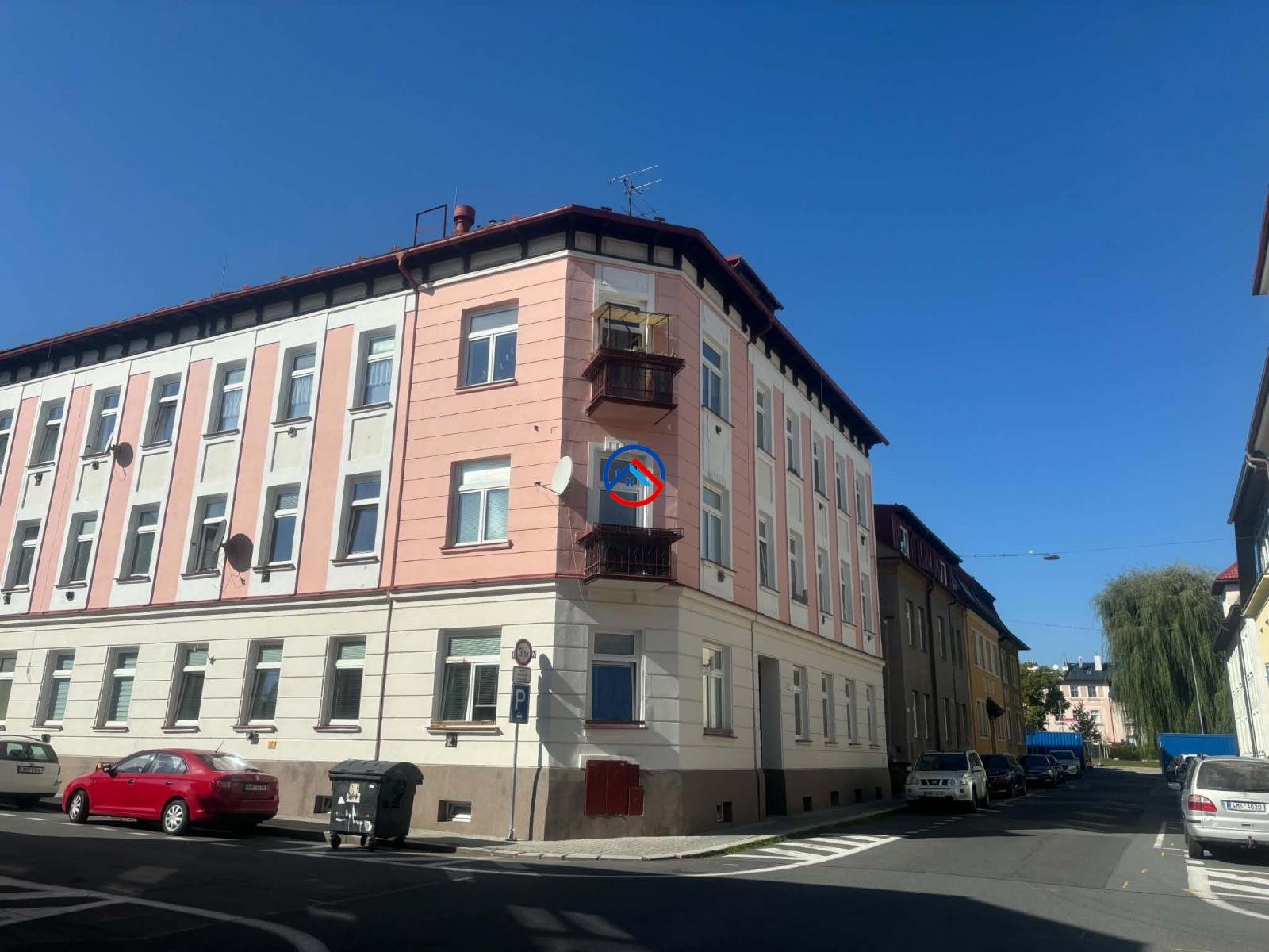 Novostavby Ústín